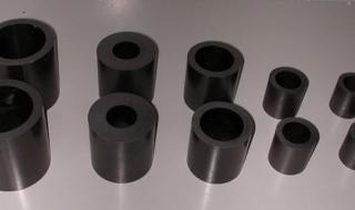 石墨电极多少钱一吨